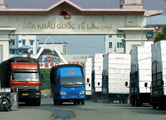 “Cởi trói” vận tải đường bộ xuyên biên giới