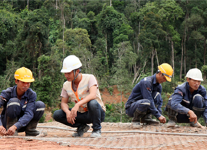 Nỗ lực hoàn thành Vai phải của SCI tại Nam Theun 1